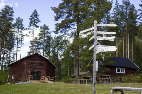 en skylt med personliga anvisningar